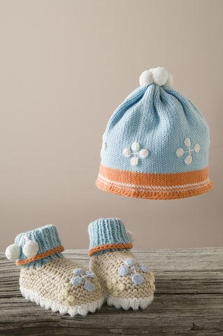 "Russian Dolls" beanie+bootie set